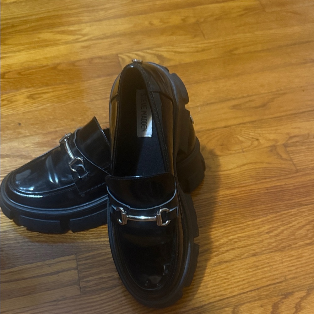 Steve Madden Glossy Black Loafers with Silver Detail